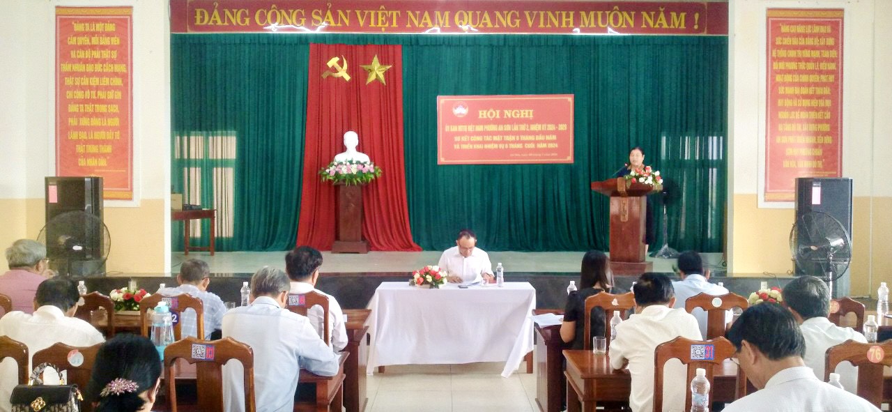 Quang cảnh Hội nghị