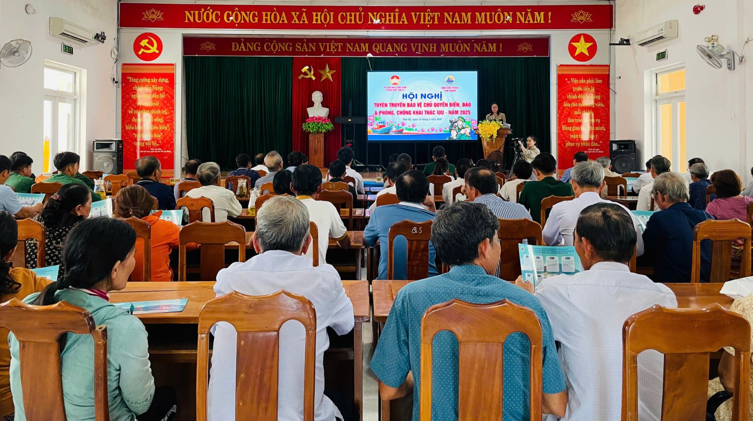 Quang cảnh Hội nghị tuyên truyền